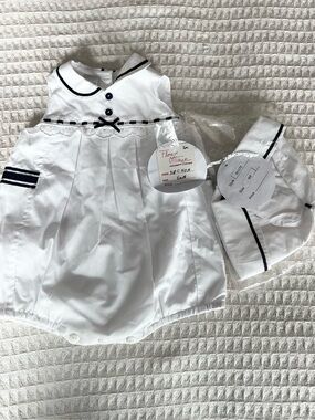 Sarah Louise White Baby Romper with Navy Trim NWT 6M